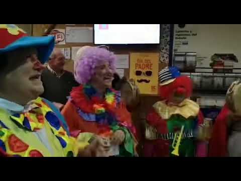 As comadres de Vilardevós cantan as súas composicións