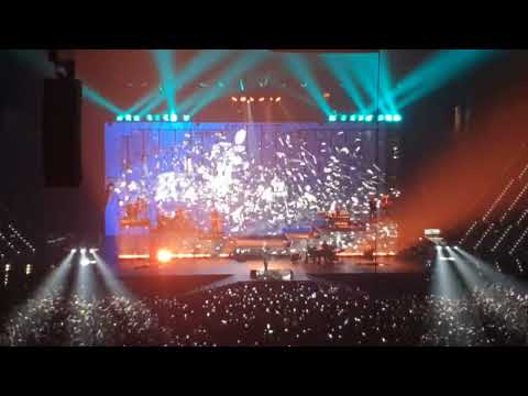 Eros Ramazzotti LIVE - Apertura concerto di Torino 25-03-2023 - Battito infinito