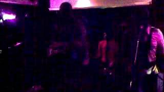 Henry fiat´s open sore live på Snövit 3/10