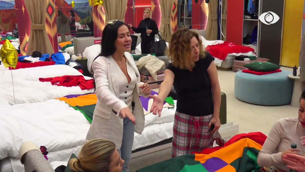 “Plakë e stazhonuar”/ I shkoi me takë në dorë, Rike përplaset ashpër me Eglën: E çmendur…