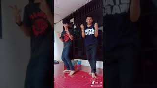 Download lagu Tik Tok Aisyah Jatuh Cinta Pada Jamila mp3