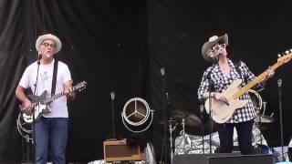 Southern Culture On The Skids - "Dirt Road" - Columbia, MO  - 10/1/16