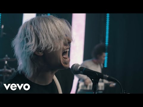 Video thumbnail for Shinjū [Live]