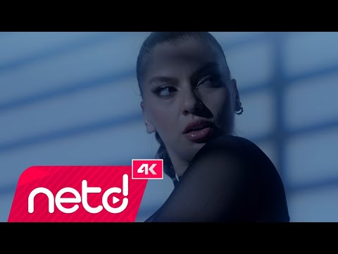 Funda - Kırmızı Kart