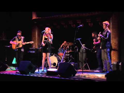 Lucia Comnes & Her Rockin' Irish Band - End of the Line @ Great American Music Hall, SF