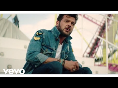 Claudio Capéo - Dis-le moi (Clip Officiel)