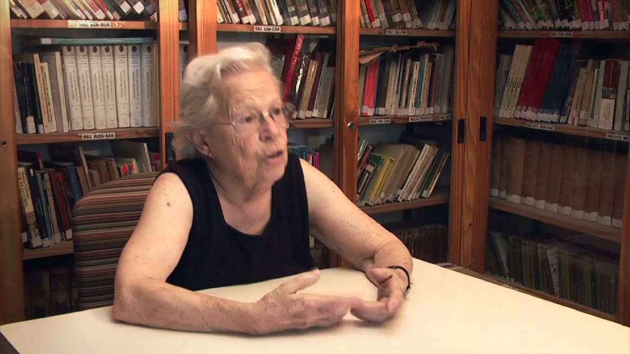 PREGUNTAS A UN OBRERO QUE LEE  una película de Hugo Colombini HD