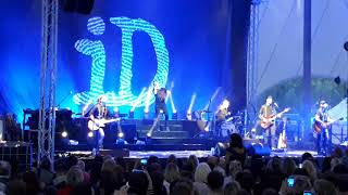 Memories gesungen von Michael Patrick Kelly 07.07.2018 in Rostock