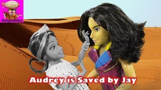 Audrey Get a Kiss From Jay - Part 4 - King of Thieves Descendants Disney