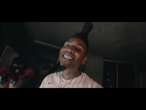 Rich Dunk "Out The Mud" (Official Music Video)