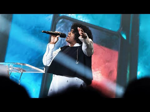 🎶 MERCI PÈRE (THANK YOU LORD) / J'ENTRE DANS LE SAINT DES SAINTS | ADI