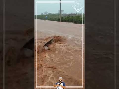 SOORETAMA | Município sofre com chuvas fortes e alagamento