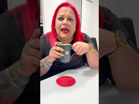 Mi madre está acostumbrada a gritar cada vez que decimos ma 🤣 #shorts #shortsfeed #shortsvideo