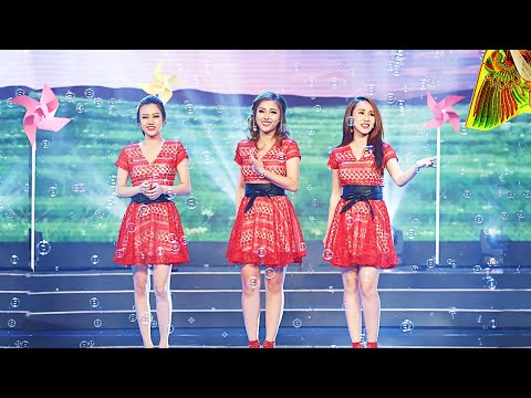 Thể hiện bởi Mây Trắng