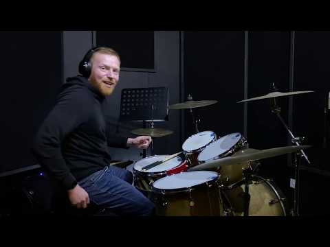 One Minute Drum Lesson - The "Purdie" Shuffle