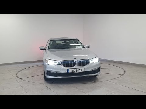 BMW 5 Series 520d SE Saloon - Image 2