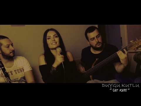 DUYGU KUTLU - ÇAT KAPI - 2019