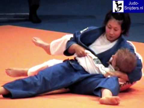 Judo 2009 Rotterdam: Ueno (JPN)  - Willeboordse (NED) [-63kg]