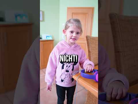 POV: Ich bitte meine Tochter die Musik in ihrem Zimmer zu hören! #shorts