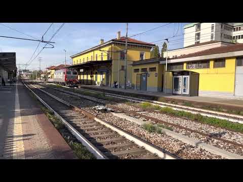 Transito E652 105 a Legnano in LIS