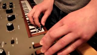 Video thumbnail for Therevox ET-4, Ableton and EH 2880. Martin Schiller synth jam by therevoxhq