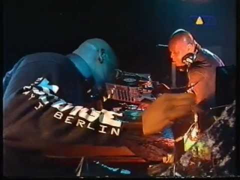 Carl Cox @ Mayday The Raving Society (We are different) 26.11.1994