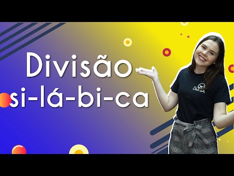 Dikimda otirgancha klitorini silab qoydi. Dikimda otirgancha klitorini silab qoydi.