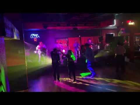Los Desperadoz - Que Mas Quieres De Mi / No Volvere live in Pasadena, TX