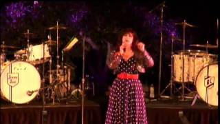 Gina Harlan (Tribute to Connie Francis)