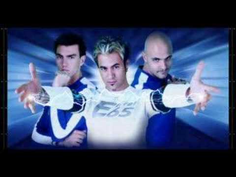 eiffel 65- you spin me round