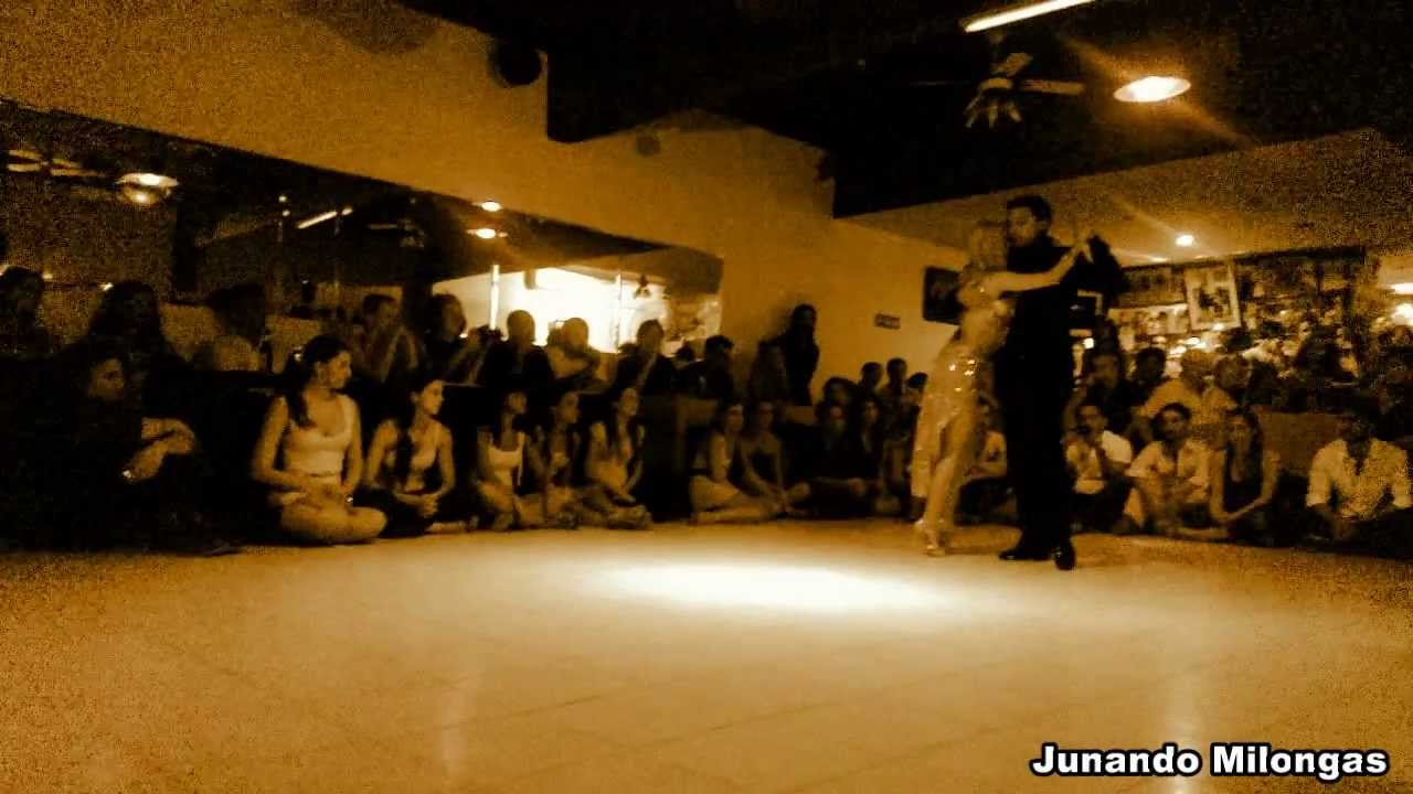 Video thumbnail for OCTAVIO FERNANDEZ Y CAROLINA GIANNINI -2º YEITE TANGO FESTIVAL