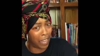 stan twitter: Khia- what career? You ignorant b-