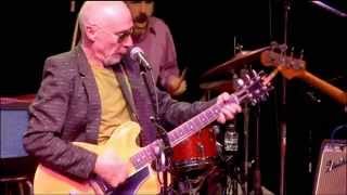 Graham Parker & The Figgs - My Love's Strong (Live at the FTC 2010)