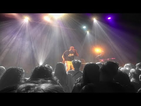 Martin Garrix Ft  Mike Yung & Shunta - Dreamer [Acoustic]  (Live @ TivoliVredenburg 2019)