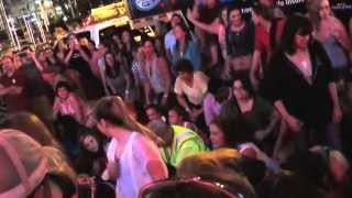 Ronnie Dunn Kiss You There Nashville Flash Mob 6/5/2013