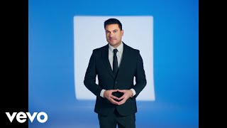 Por Si Se Acaba El Mundo Lyrics English Translation