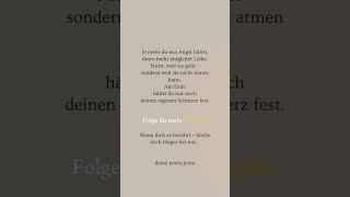 Je mehr du aus Angst hältst, desto mehr verliert die Beziehung an Substanz. #andreagermanncoaching