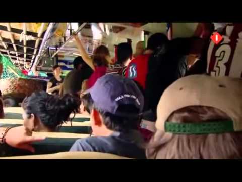 Wie is de mol 2011 [english subs]? Episode 1 (1/4)