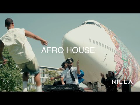 When Plane Becomes Booth | Afro House ADE Liveset from NILLA