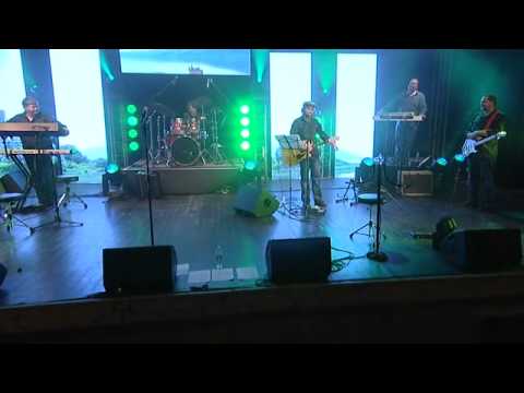 Peter Mitchell live at The Barnyard Theatre