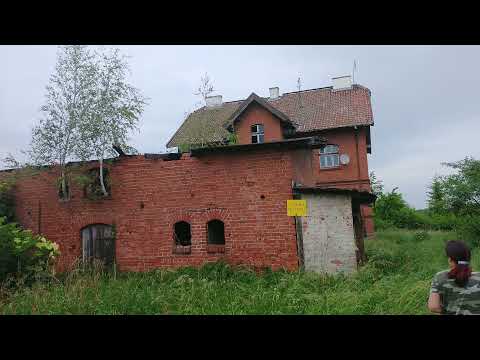 Mazurski Urbex - Opuszczone mieszkania kolejarskie (Paaris) Pocałuj mnie...Czemu?😄