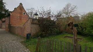 walking through the streets of Leuven (Groot Begijnhof)