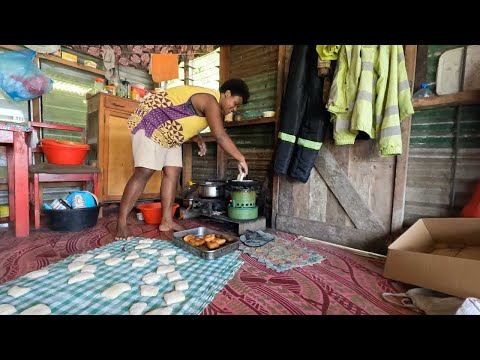 The Village Breakfast: The Babakau (Fijian Fried Bread/Pancake)🇫🇯