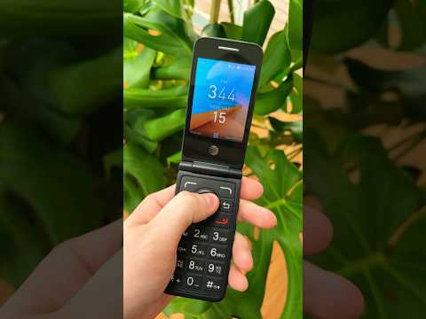 Using A Flip Phone For A Month 🤯