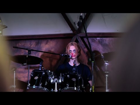 Фото Змонтував ролик з записів мого виступу на звітному концерті барабанної школи