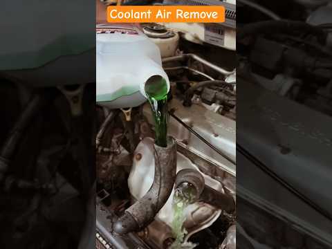 Coolant Air Remove Clean #shortsfeed #automobile #tecnician #mechanic #ytshorts #shortsfeed