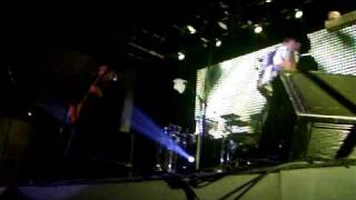 DUELO EN BAR UNO 2007. SI QUIERES VOLAR