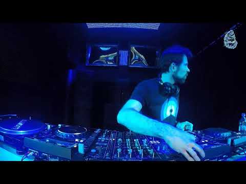 The Blue Oyster: Kosay / 20.05 / 19 - 20