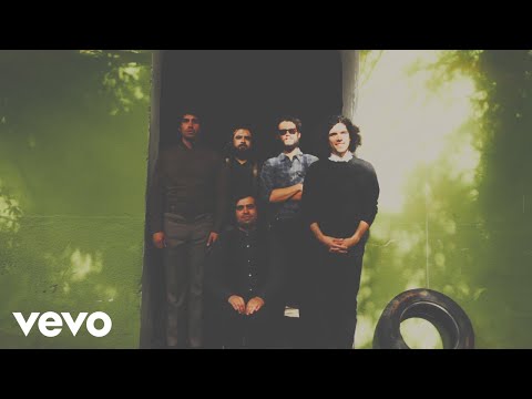 Enjambre - Secuaz (Lyric Video)