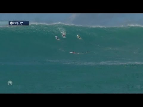 Brazilian Danilo Couto Earns Massive Score at the Eddie